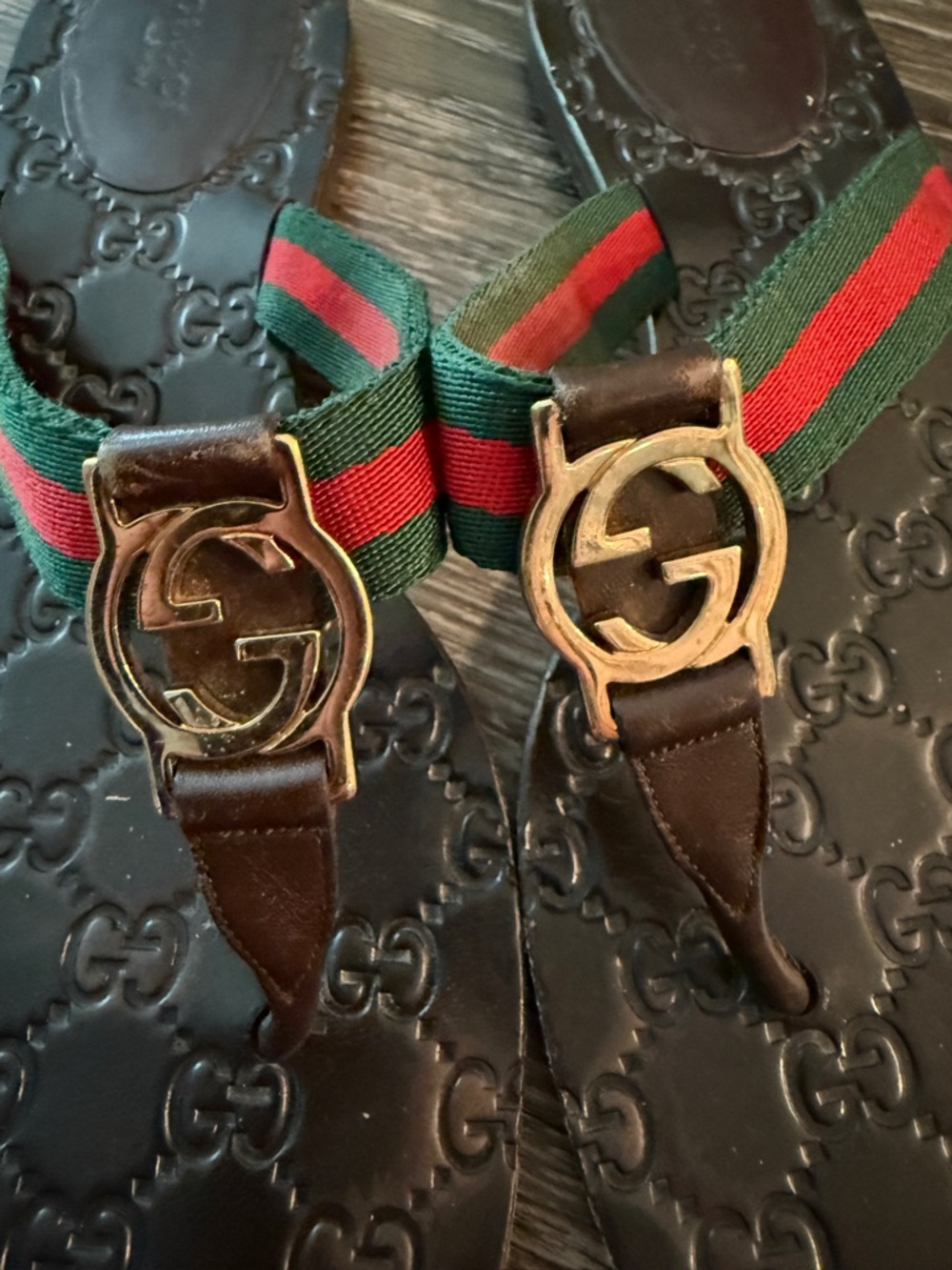 Gucci Guccissima Thong Sandal - Picture 5 of 7